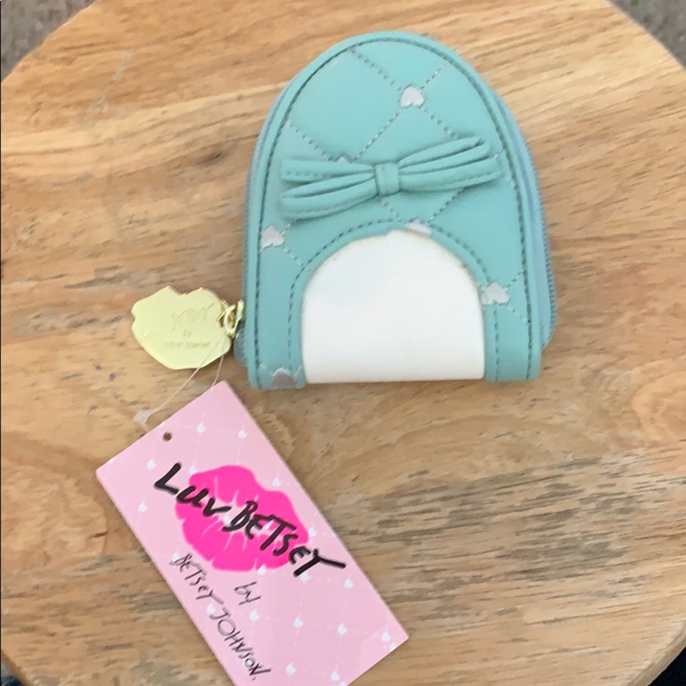 Betsey coin bag